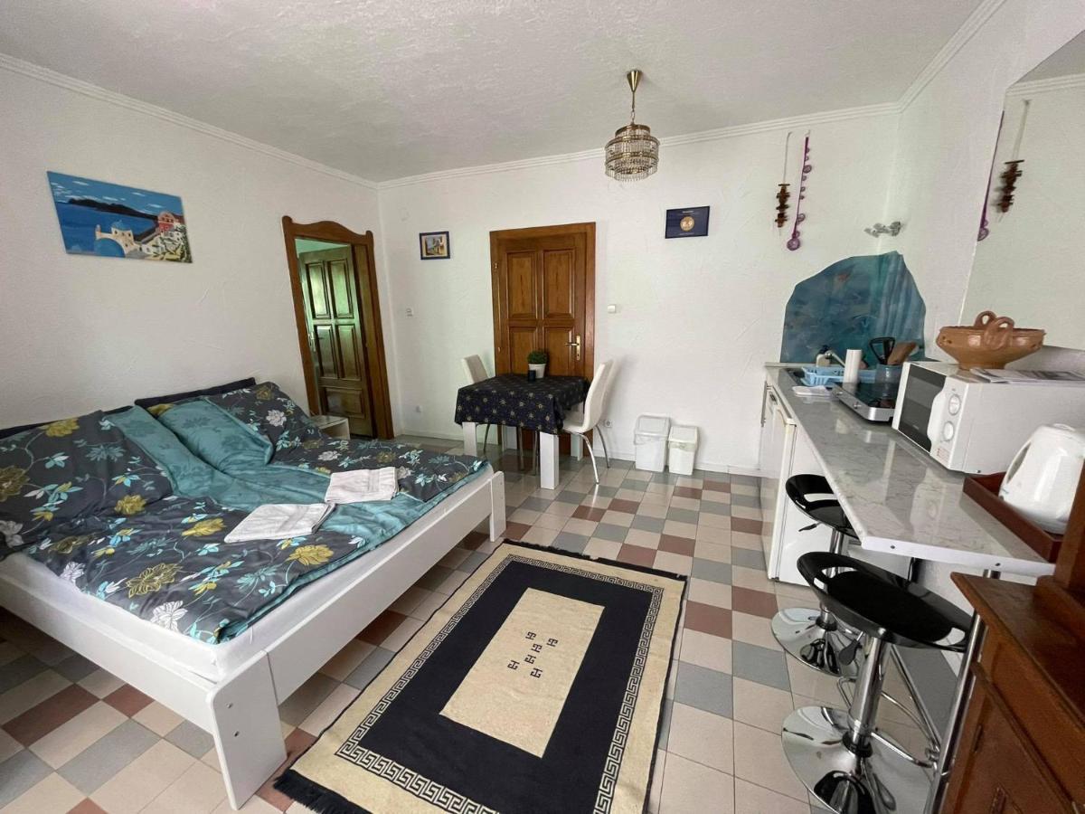 Jorgos Apartman ケストヘイ エクステリア 写真