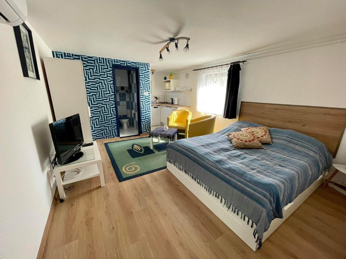 Jorgos Apartman ケストヘイ エクステリア 写真